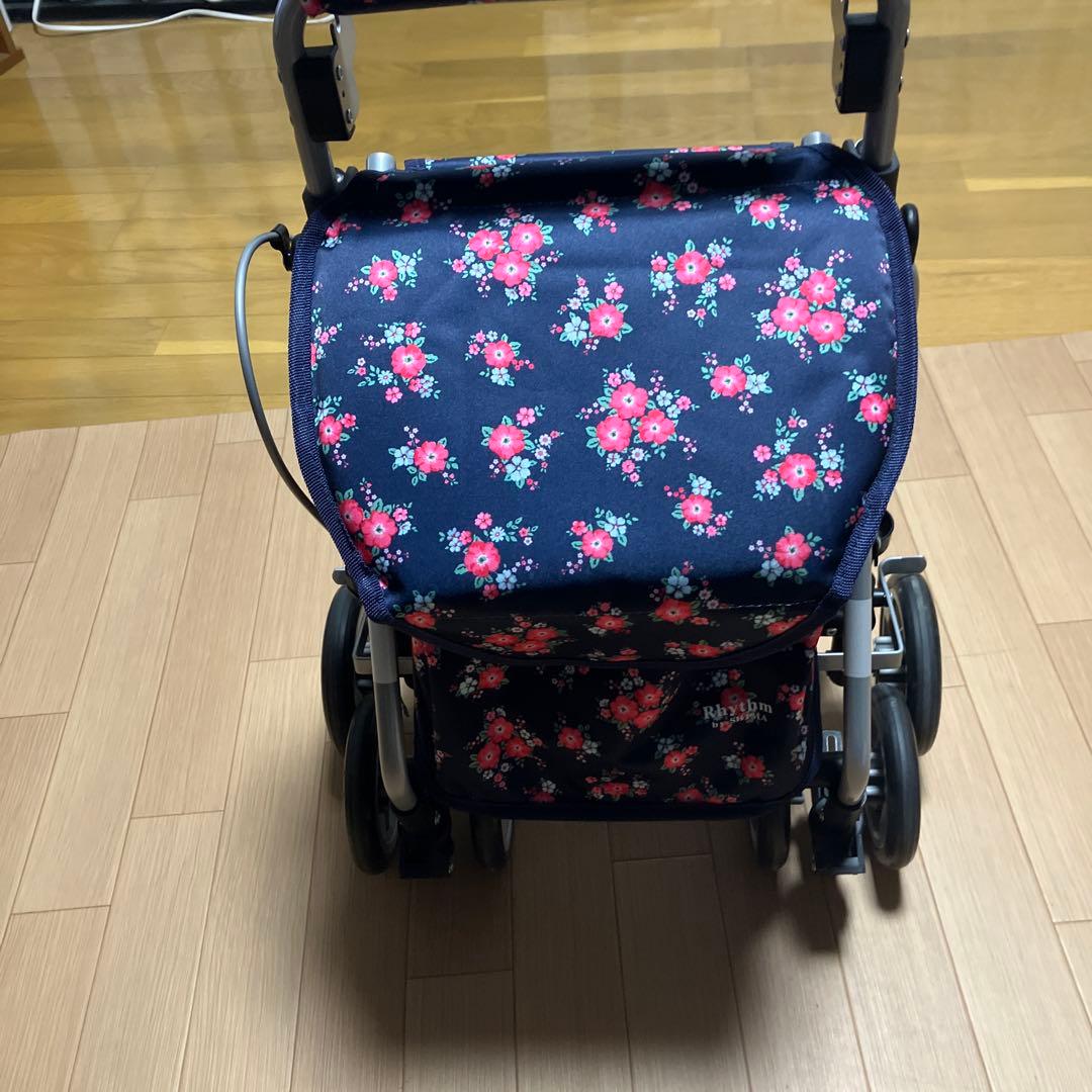 RWCリズム　フローラル花柄NB シルバーカート　歩行車　買い物カート