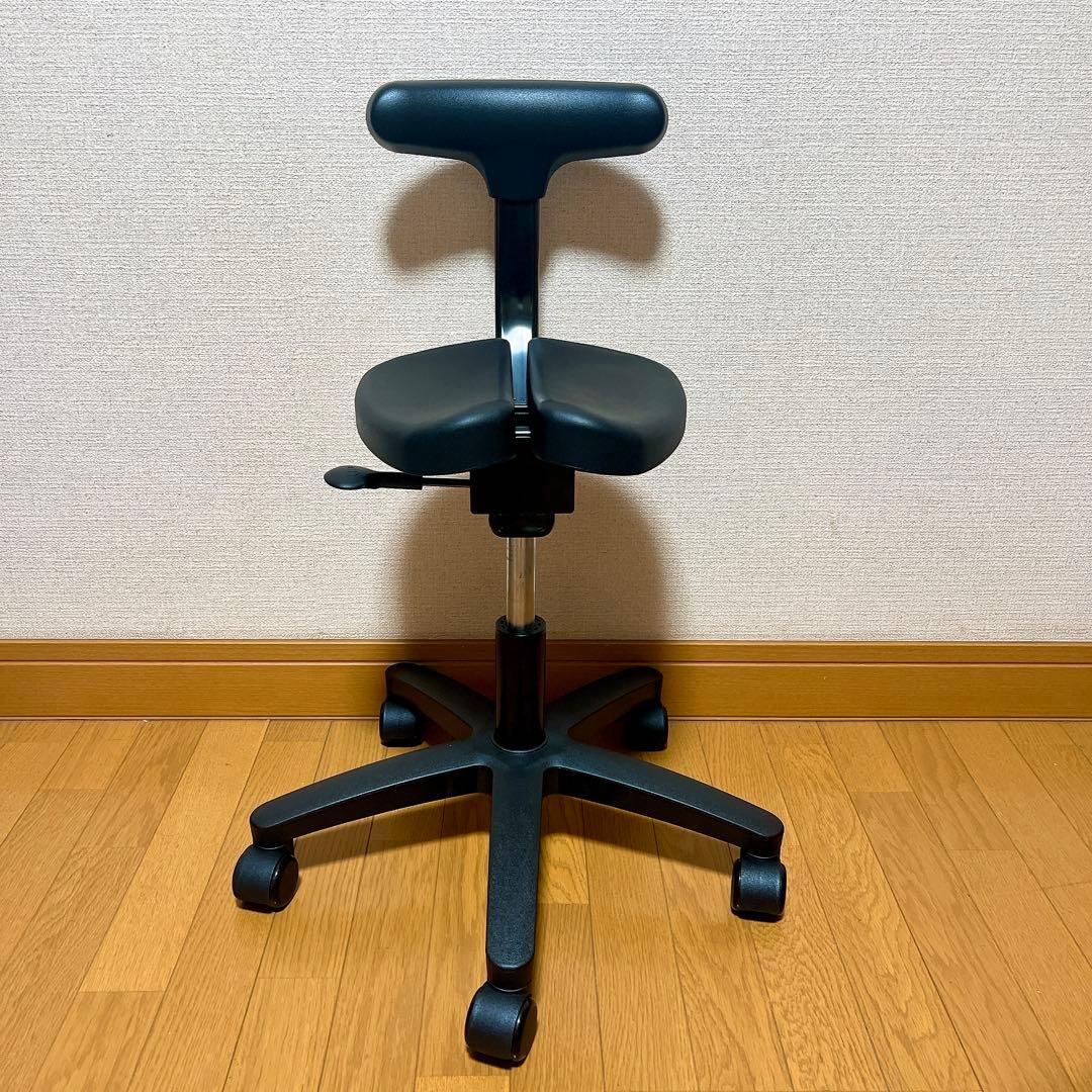 美品 アーユルチェア オクトパス ブラック ayur chair 姿勢矯正