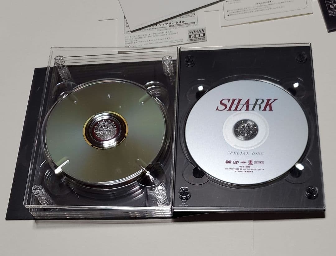 SHARK DVD-BOX 豪華版〈初回限定生産・5枚組〉ケースワレあり 中古品