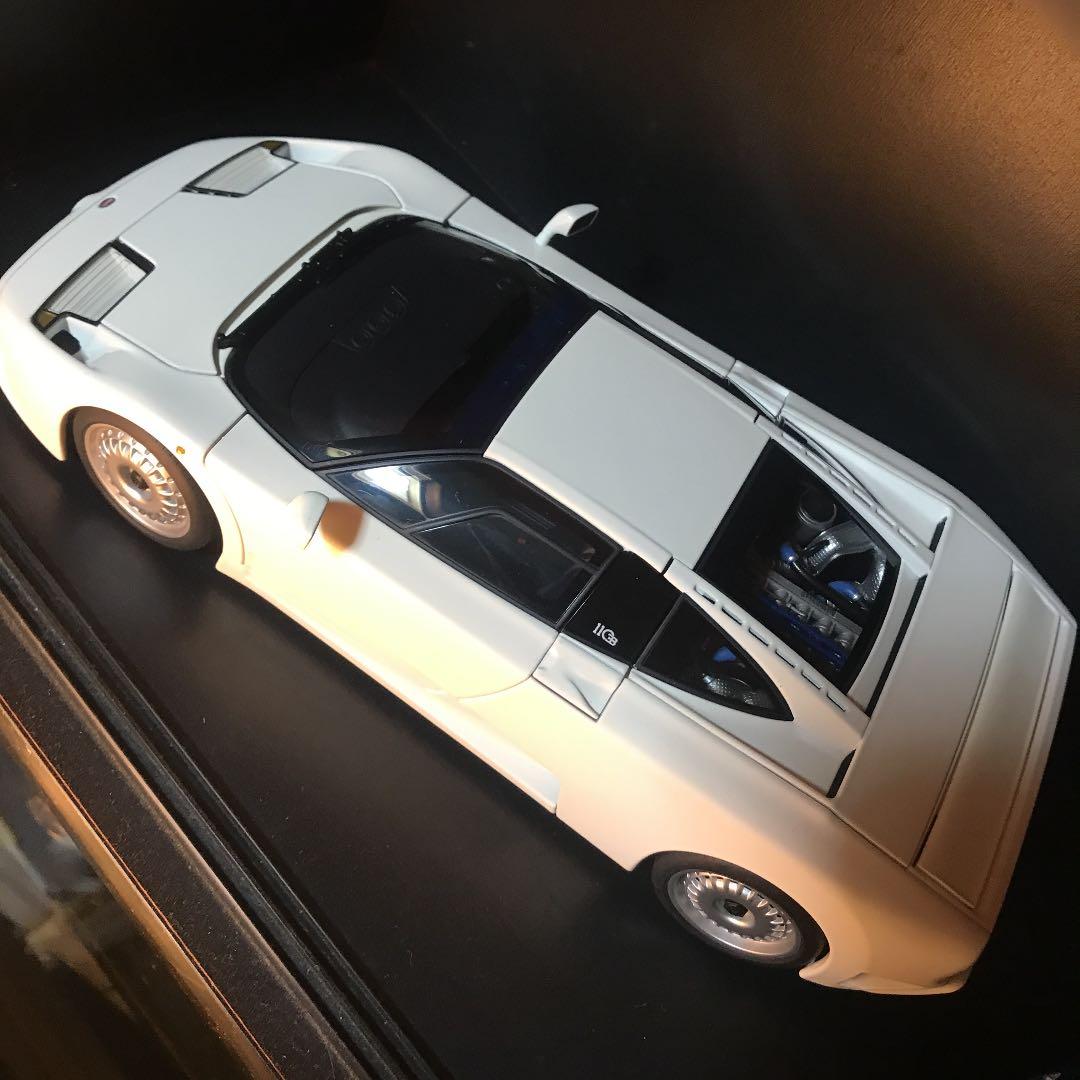 1/18 ブガティEB110