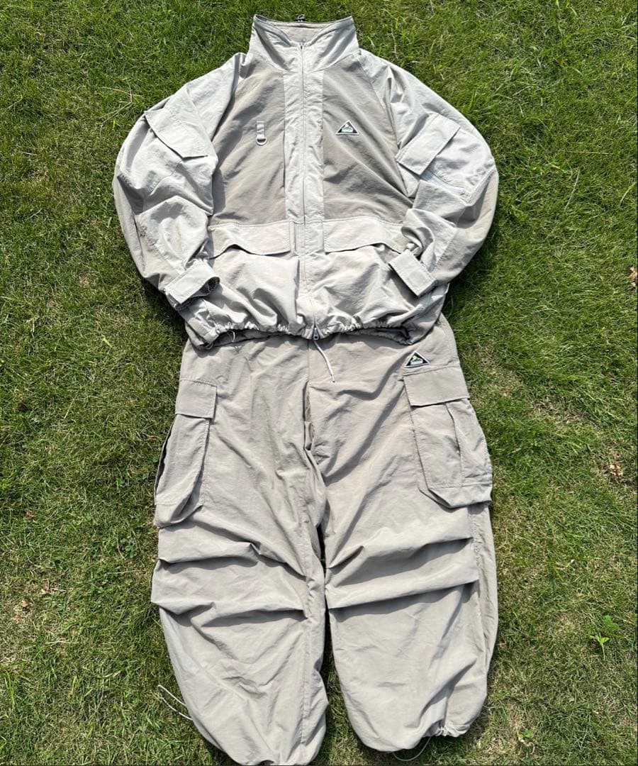 Perushu ナイロンジャケット セットアップ ライトグレー Lサイズ