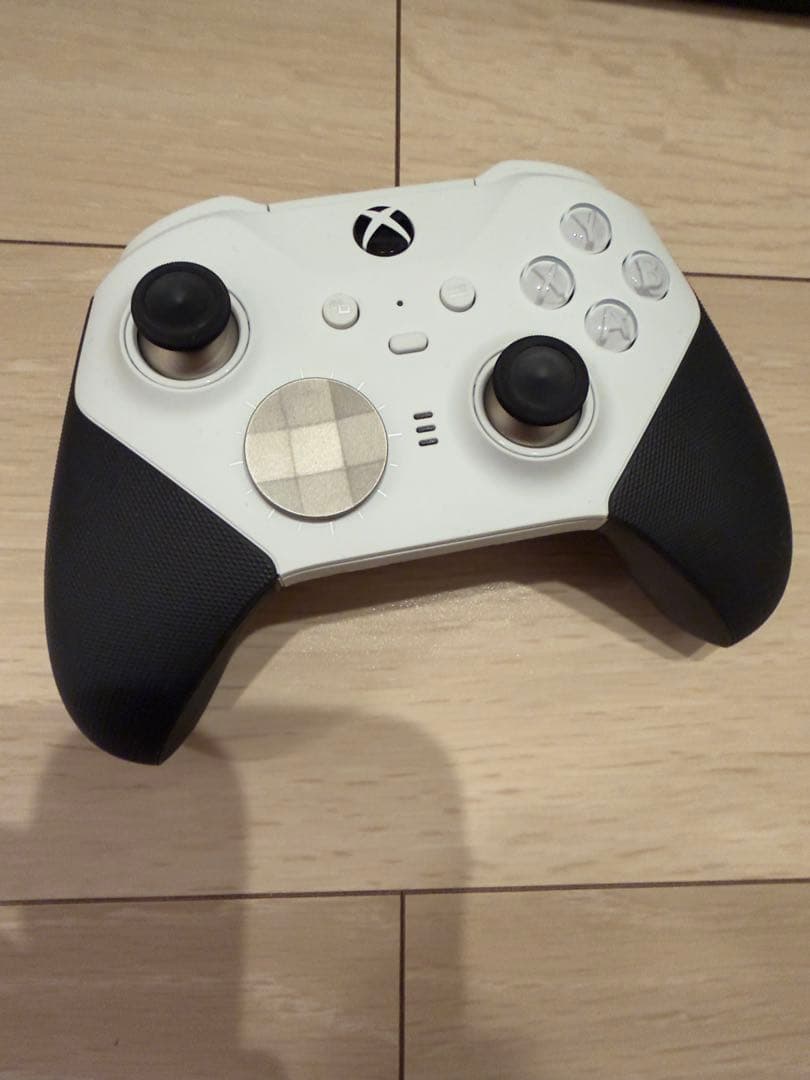 Xbox Elite ワイヤレス コントローラー Series 2