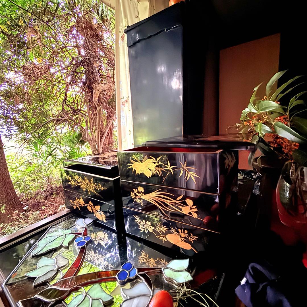 2201様感謝‼️JAPAN研ぎ出し高蒔蒔絵四君子華づくし五段重箱二枚蓋真塗桐箱入