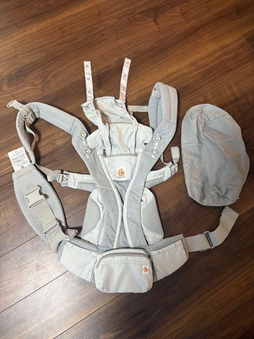 エルゴベビー OMNI Breeze グレー+ 冬用カバー　抱っこ紐