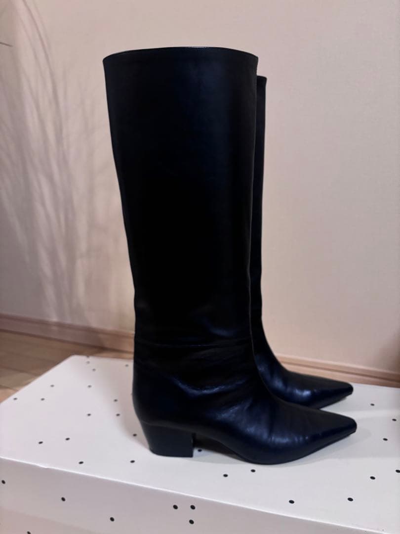 ZARA 本革 ポインテッドトゥレザーヒールブーツ 37 24cm ロングブーツ