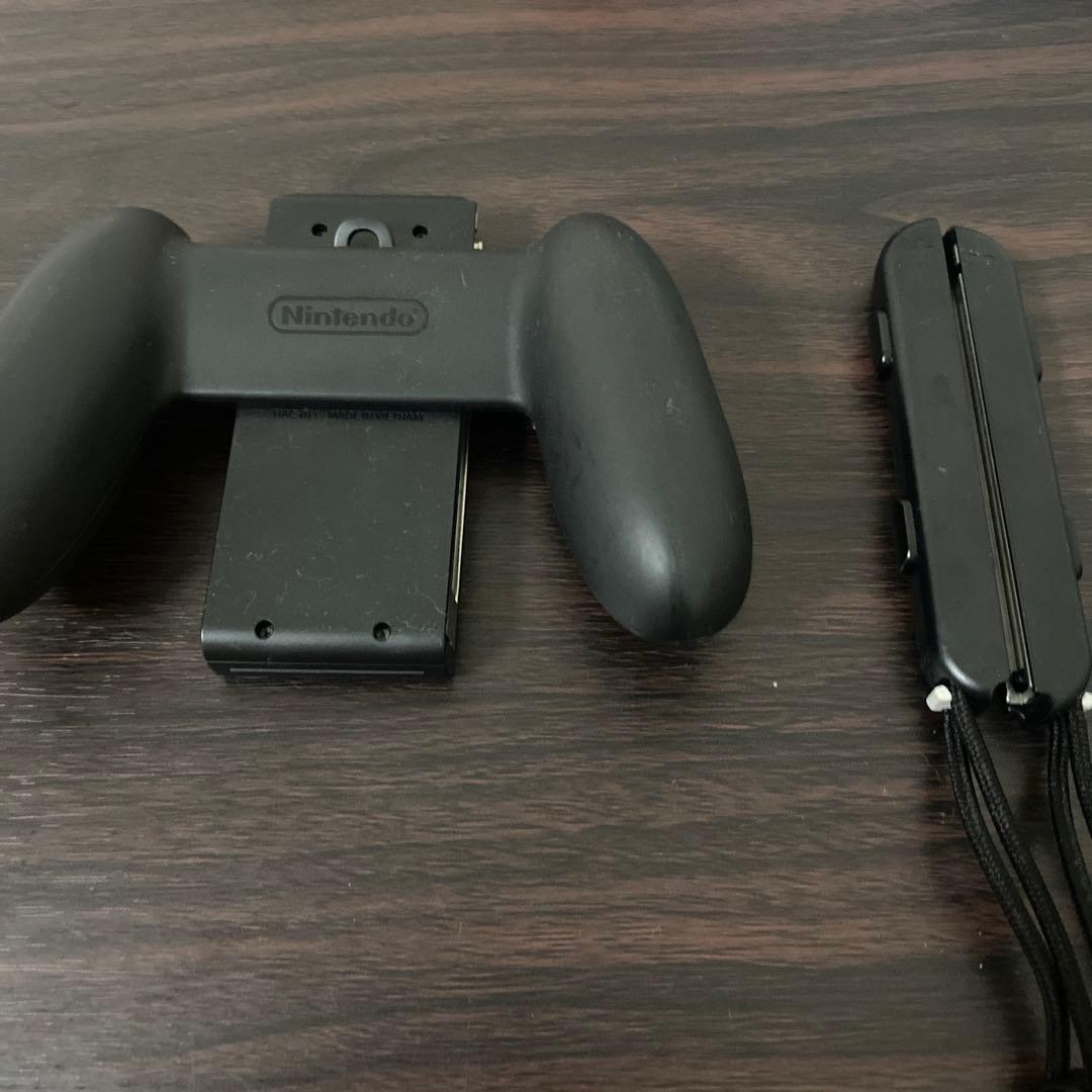 Switch本体&ジョイコン4つ&ジョイコングリップ（ジャンク品）