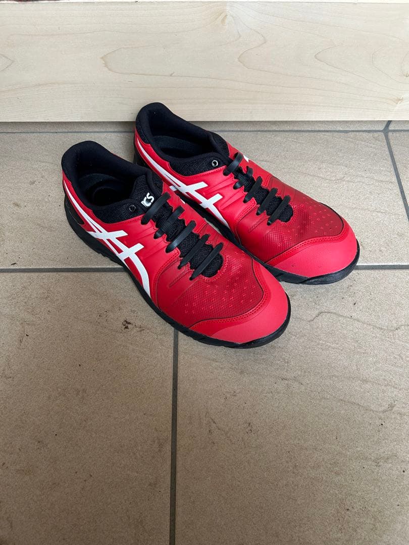 安全靴 アシックス　２８センチ