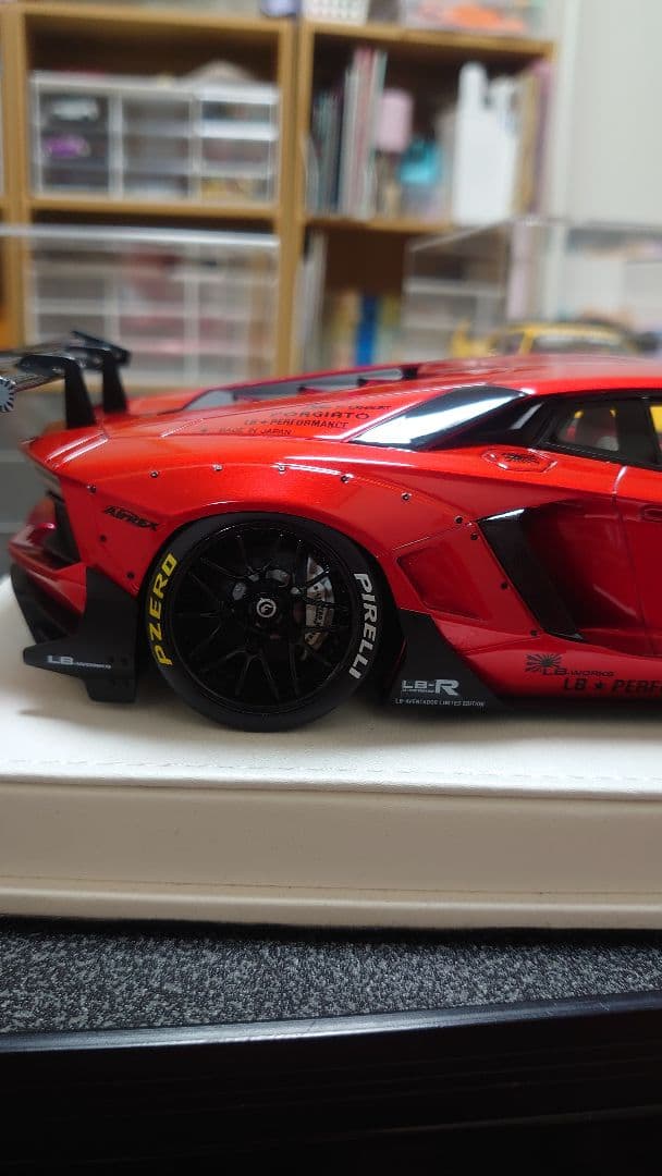 LB-WORKS JUC製　アヴェンタドールリミテッド　1/18 限定