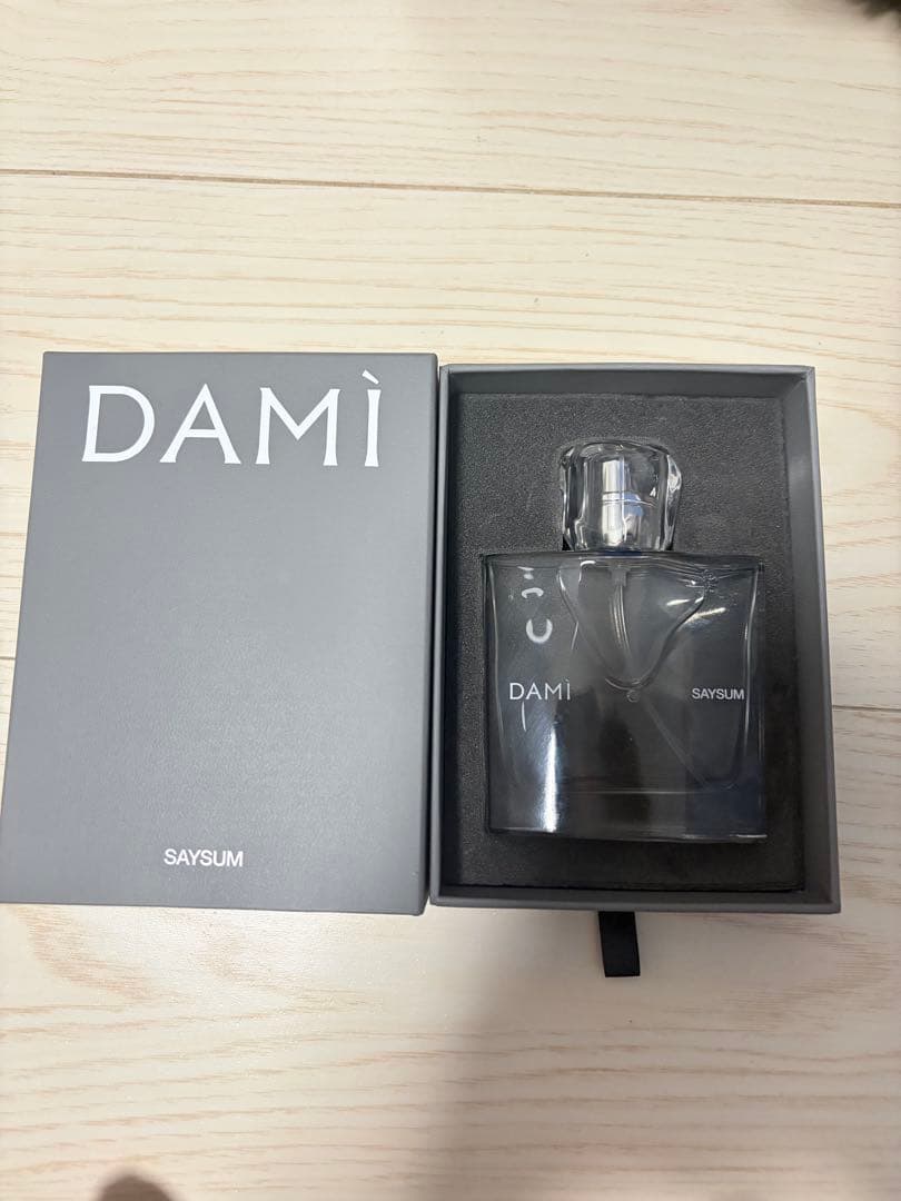 早い者勝ち‼️激レア‼️DAMI SAYSUM 香水 50ml