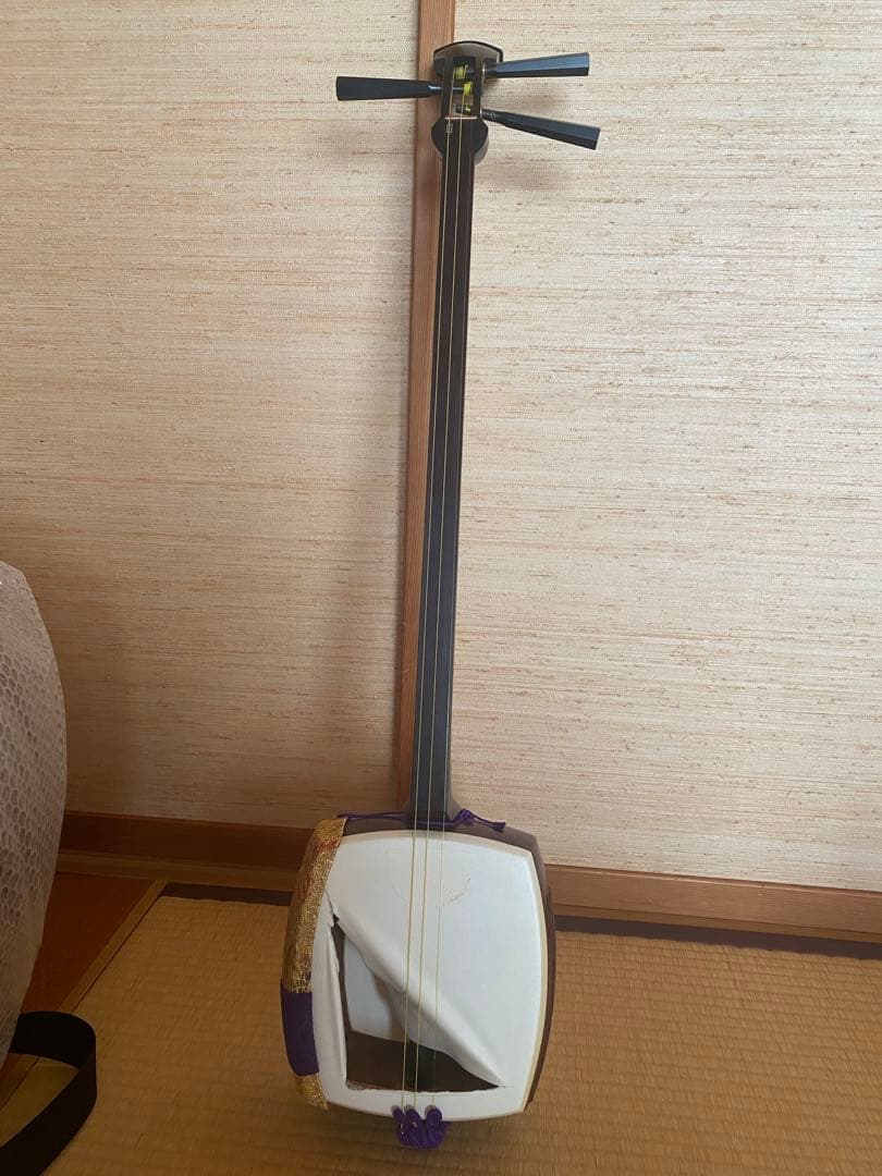 三味線 本体 表皮破れあり