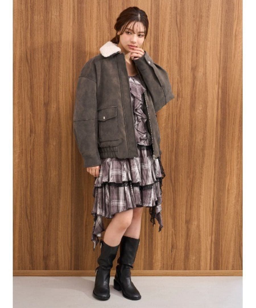 新品タグ付き　スナイデル マルチファブリックボアカラーブルゾン　GRY 1