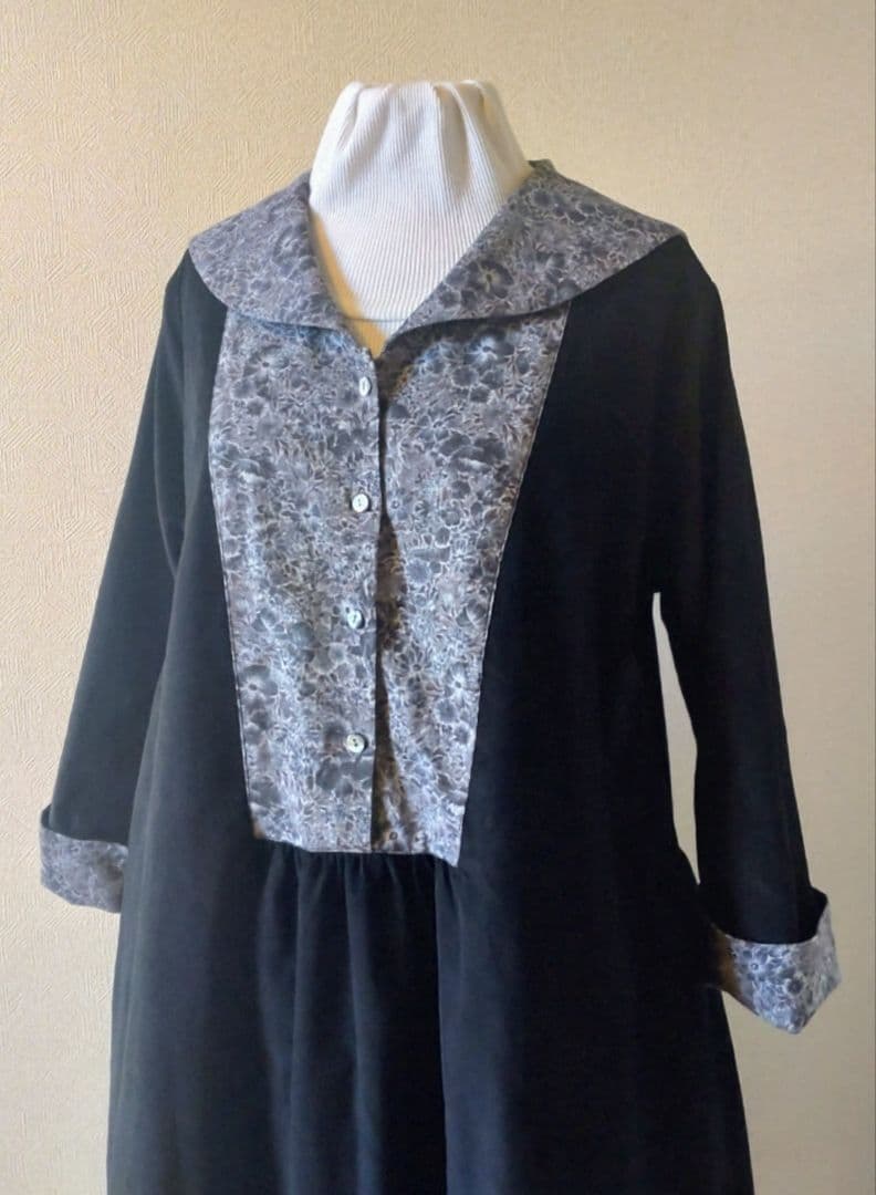 ちくわ　セーラーカラーワンピース