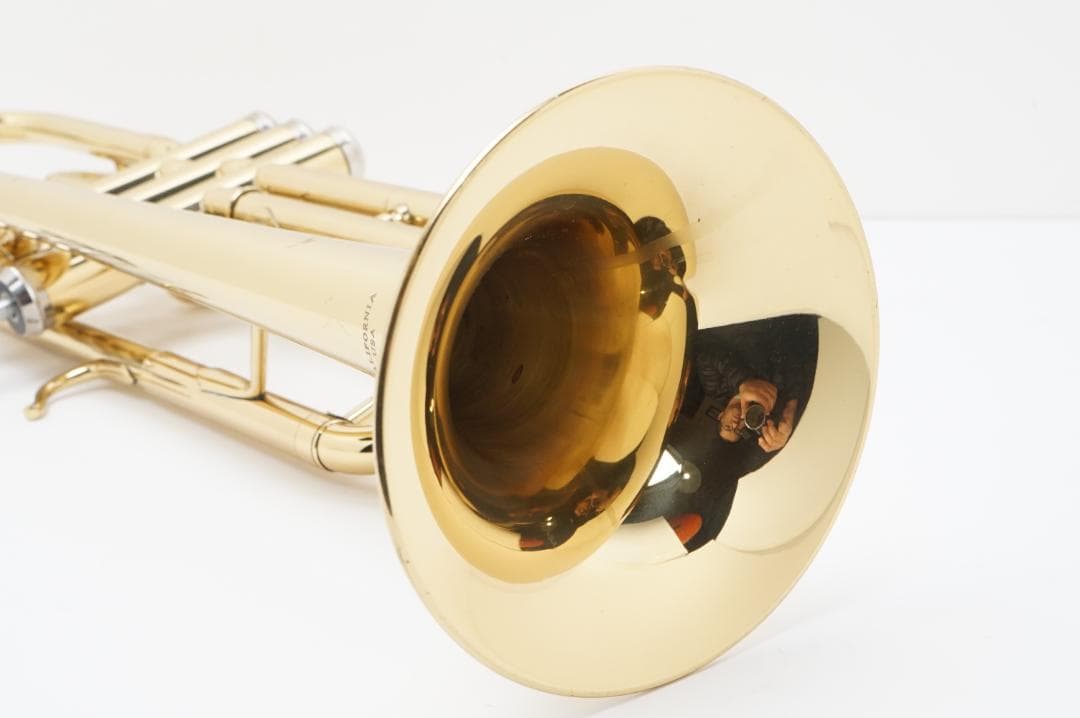 ＜ジャンク扱い＞トランペット マウスピース付　USA製？カルフォルニア