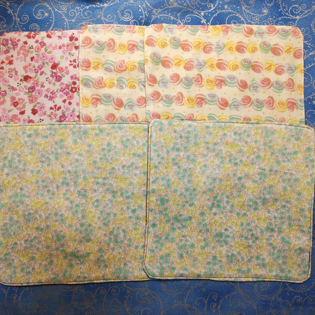 モグモグ　ハンカチ、パネル　No1 18枚　No2 50枚