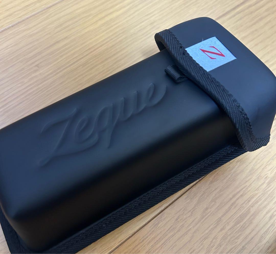 Zeque（ゼクー）　STELTH（ステルス）サングラス 持ち運びケース付き