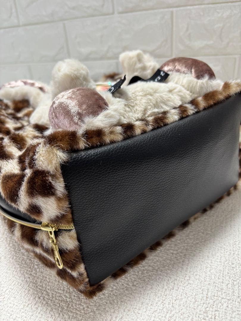 う*ん様 コヤンイサムチョン　サイドファスナーバッグ　サンダーちゃん　ヒョウ柄