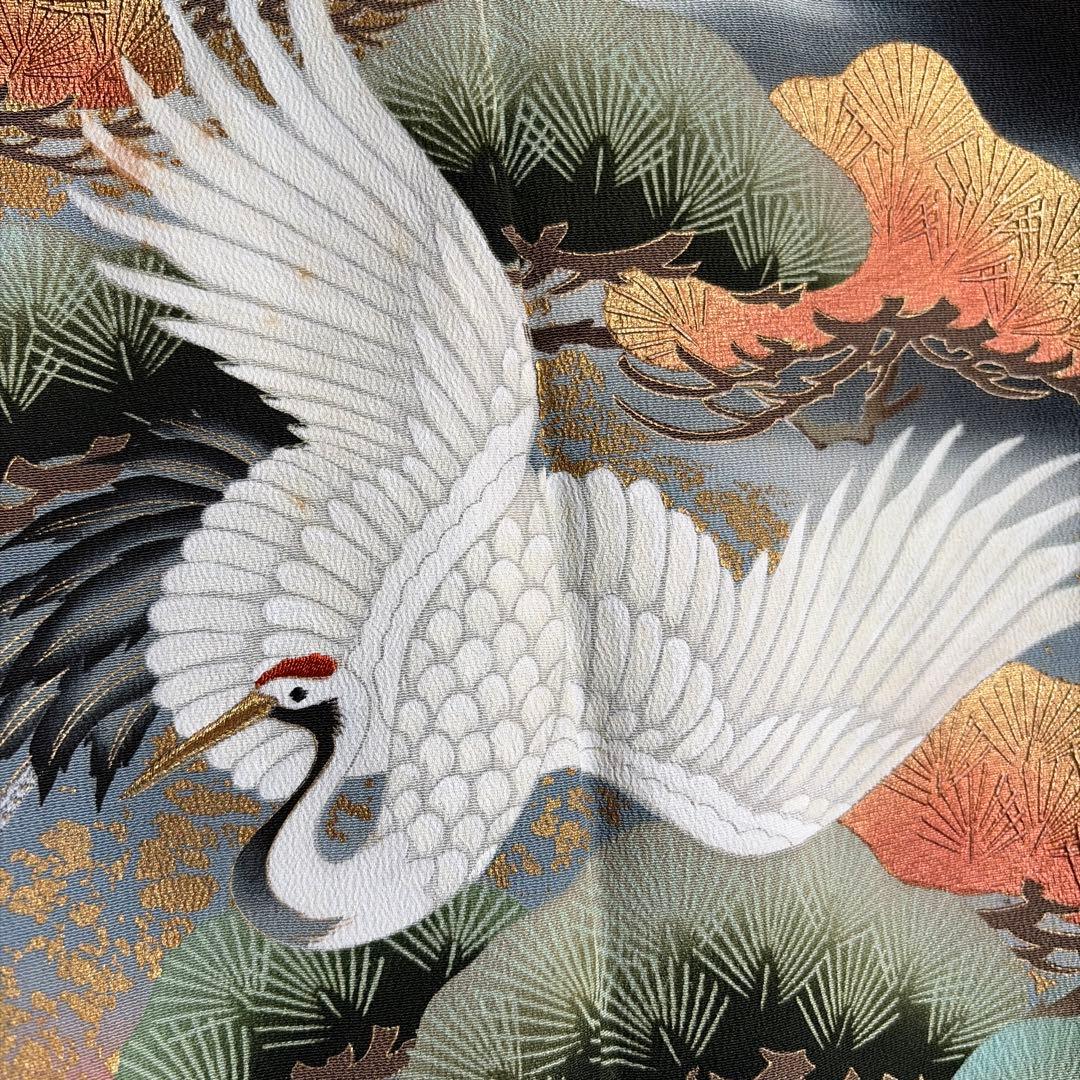 着物リメイク　黒留袖　ロングワンピース　作家物　鶴