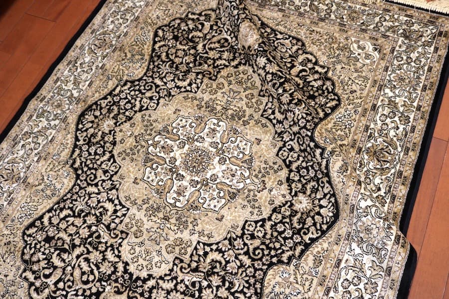 在庫処分価格！ 早い者勝ちです！ペルシャ柄絨毯 120×160カーペット 訳あり