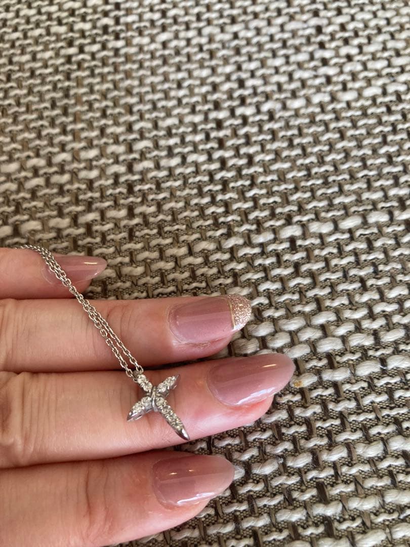 上品☆。.:＊・゜ダイヤクロスネックレス