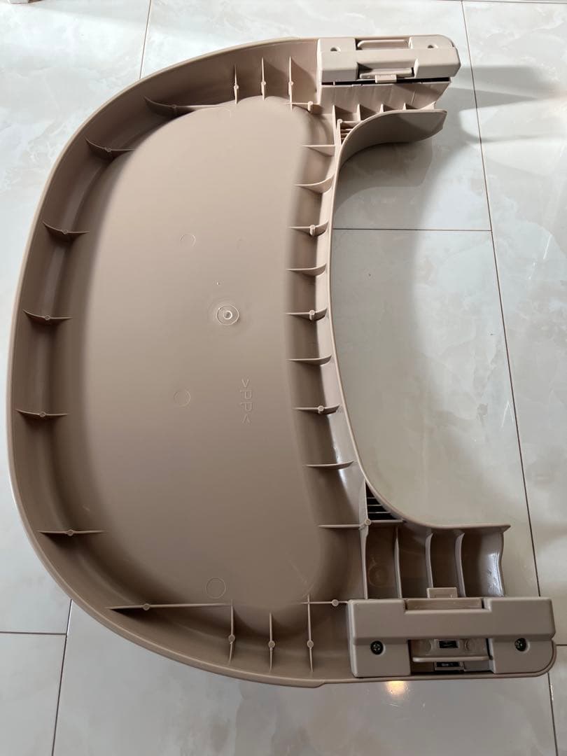 美品★KATOJIヒッコロ II ベージュ　ハイローチェア