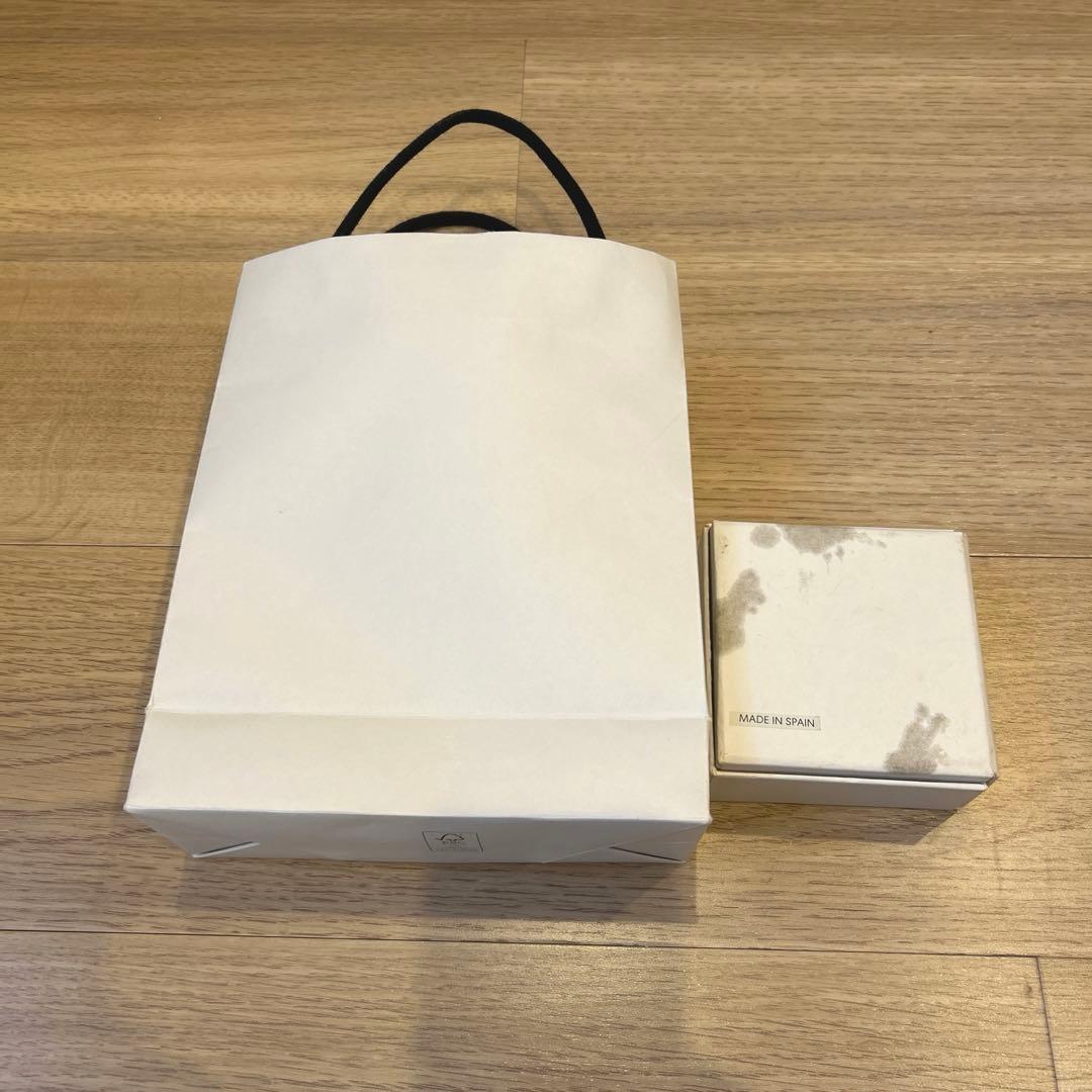 【美品】LOEWE ロエベ アナグラムブローチ シルバー