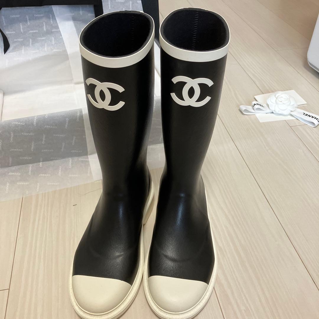 CHANEL レインブーツ　38サイズ　2026Ｃ