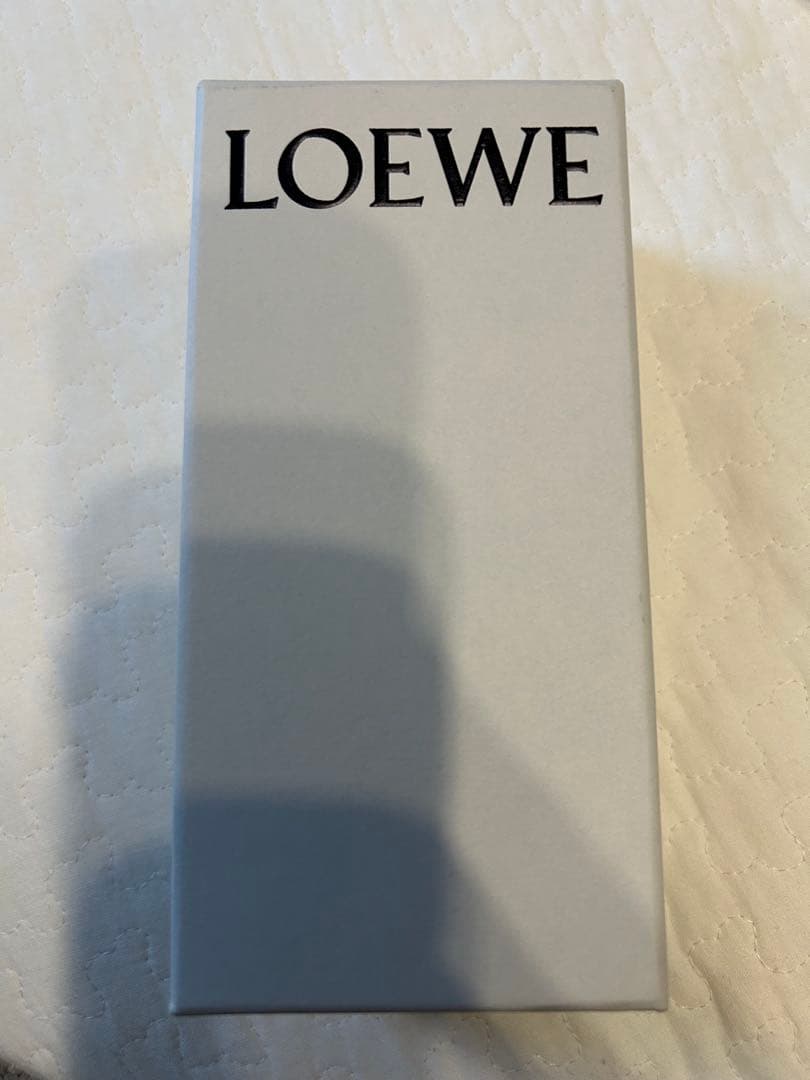 LOEWE スラップブレスレット　レザー バングル　タン　ロエベ