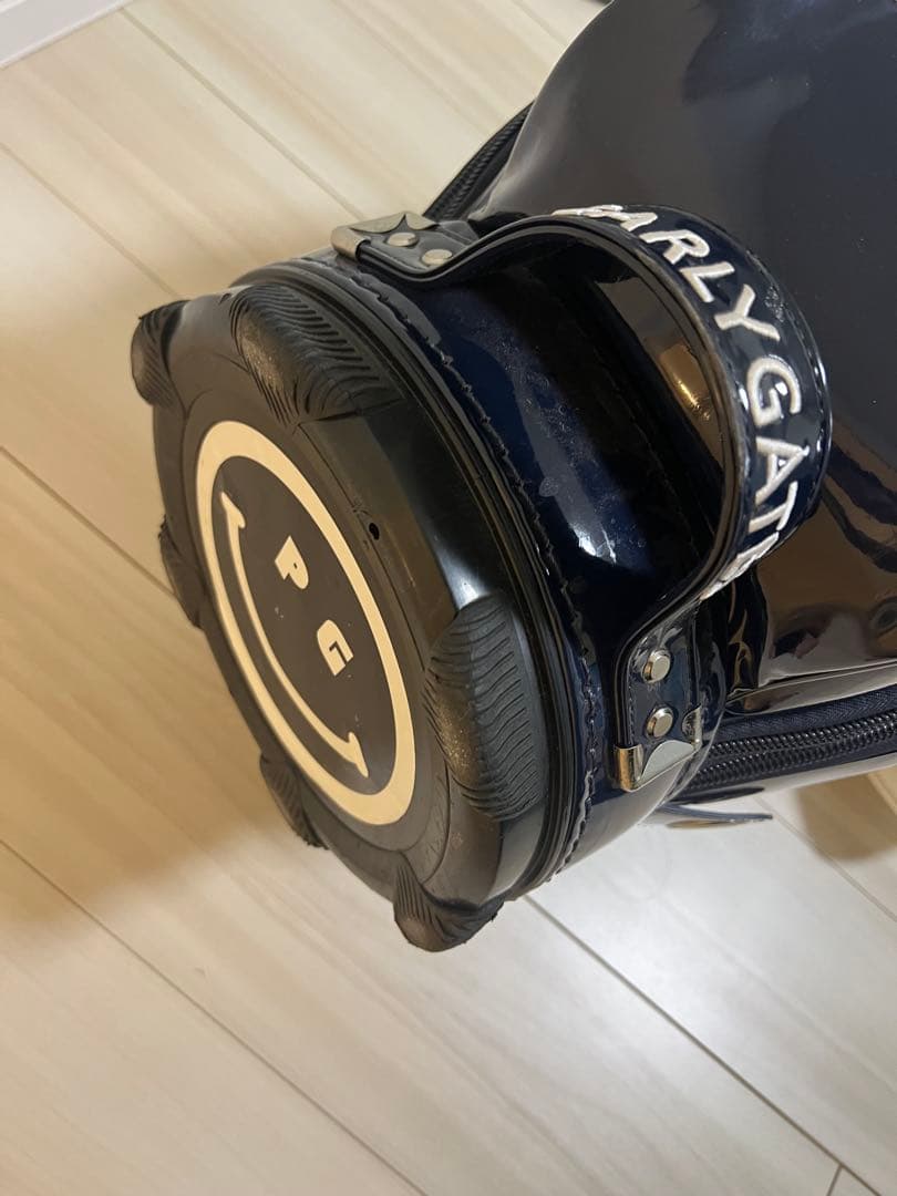 パーリーゲイツ　エナメルキャディバック