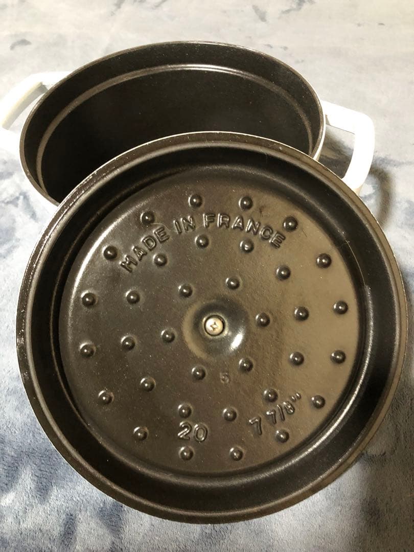 STAUB ストウブ 20cm 白　中古品