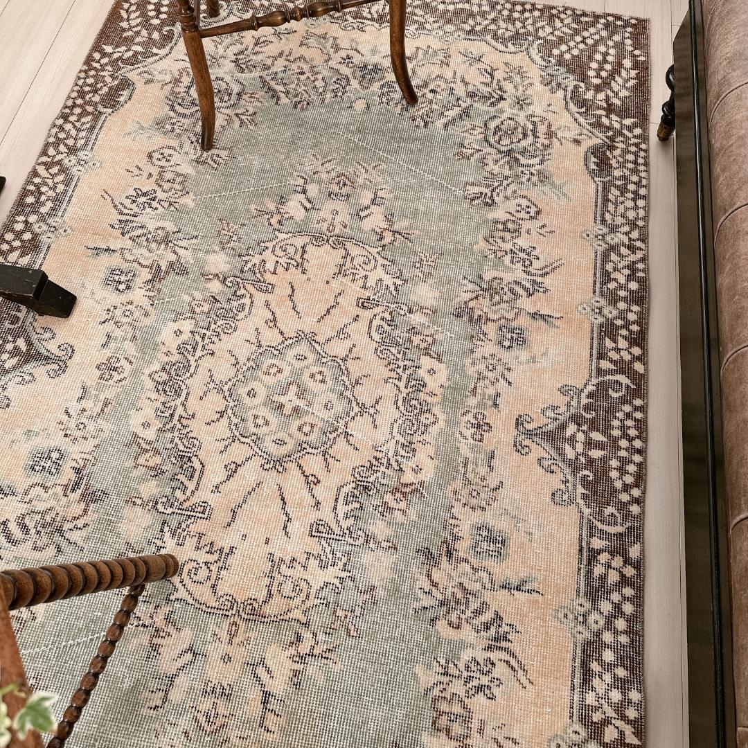 トルコ ヴィンテージラグ A111 定番 ベージュ セージグリーン ブラウン