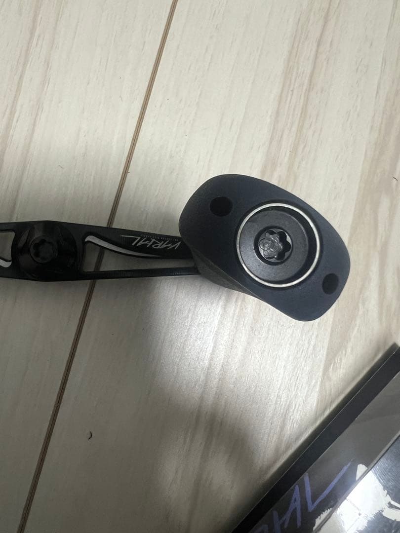 バリアル100 ブラック　フラットノブ＆純正ノブ　シマノ左巻きナット付き