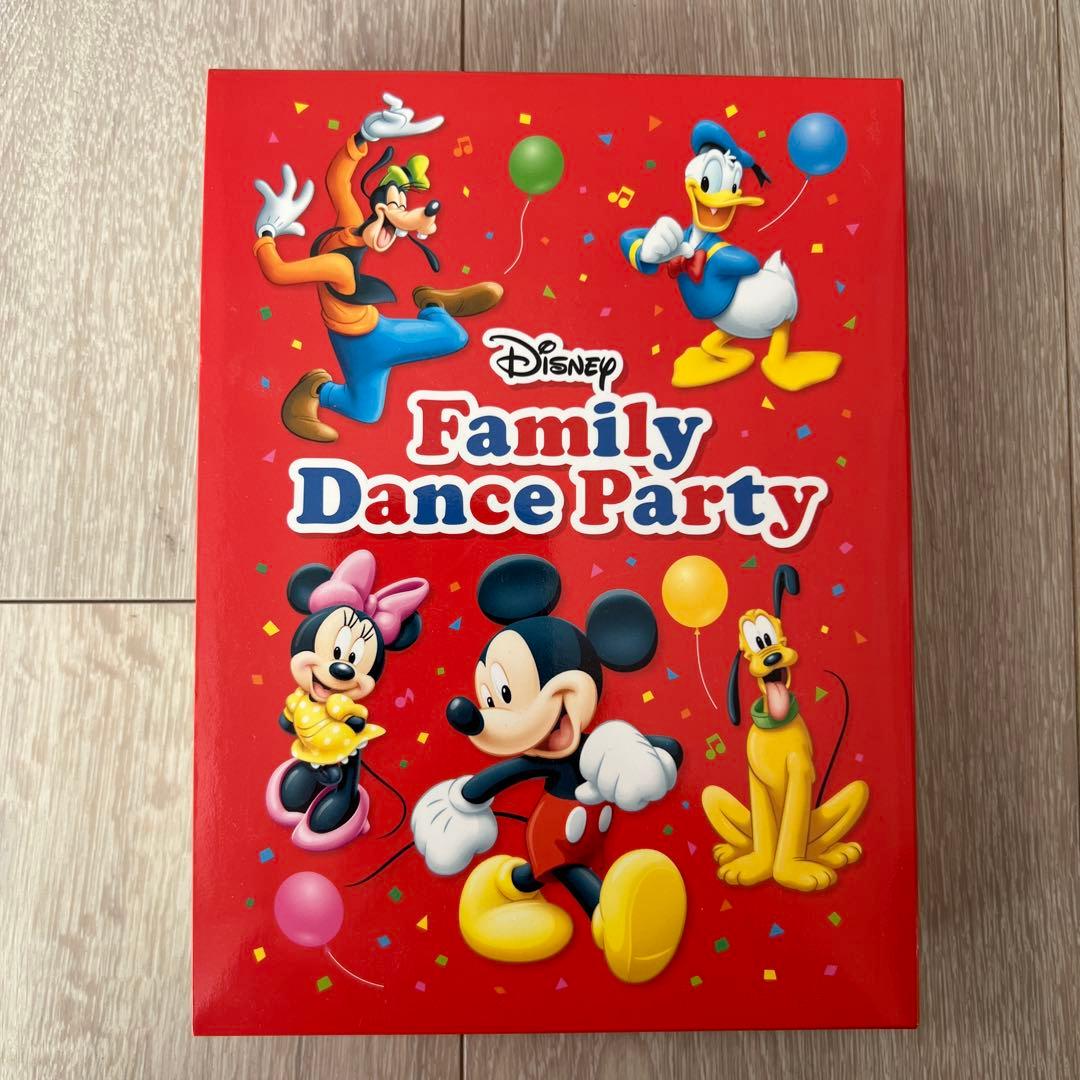 CD未開封 DWE Family Dance Party