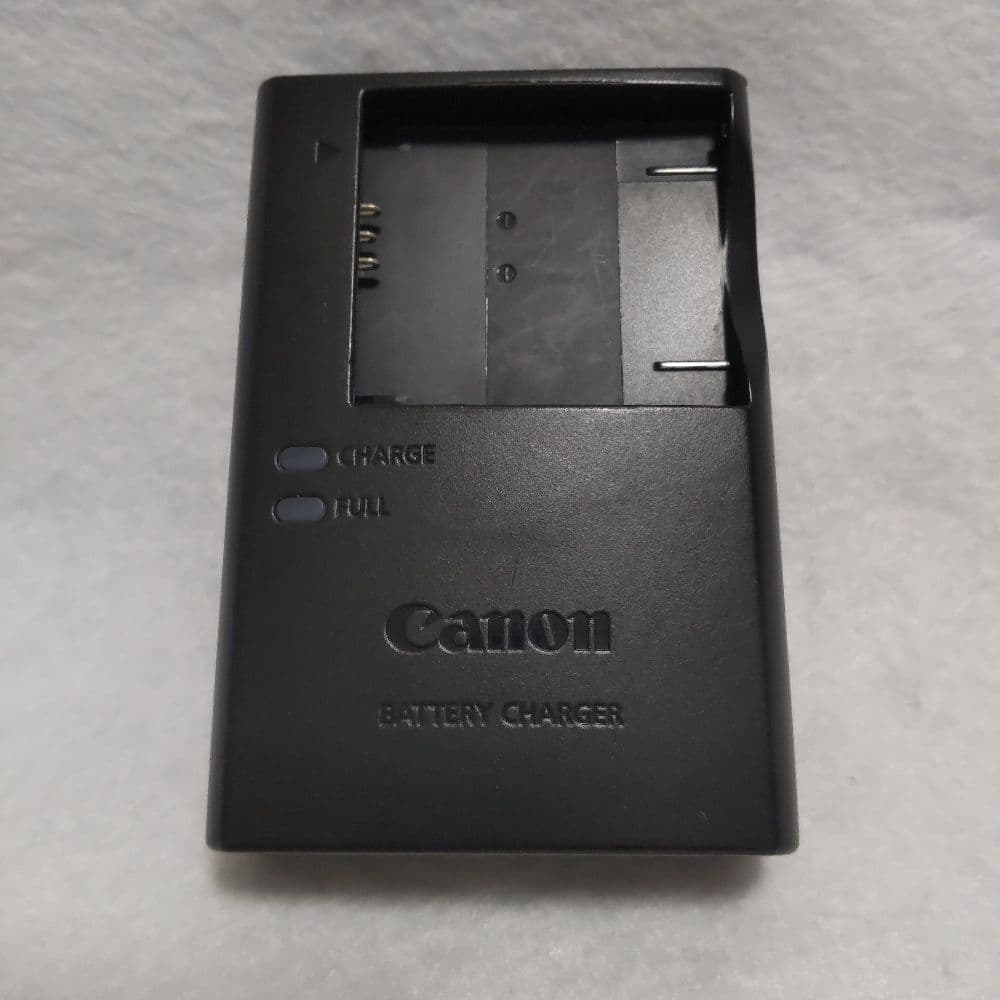 キャノン　Canon IXY120 レッド　簡易動作確認済み 充電器付き