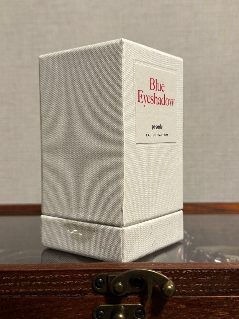 pesade ブルー アイシャドウオードパルファン 100ml