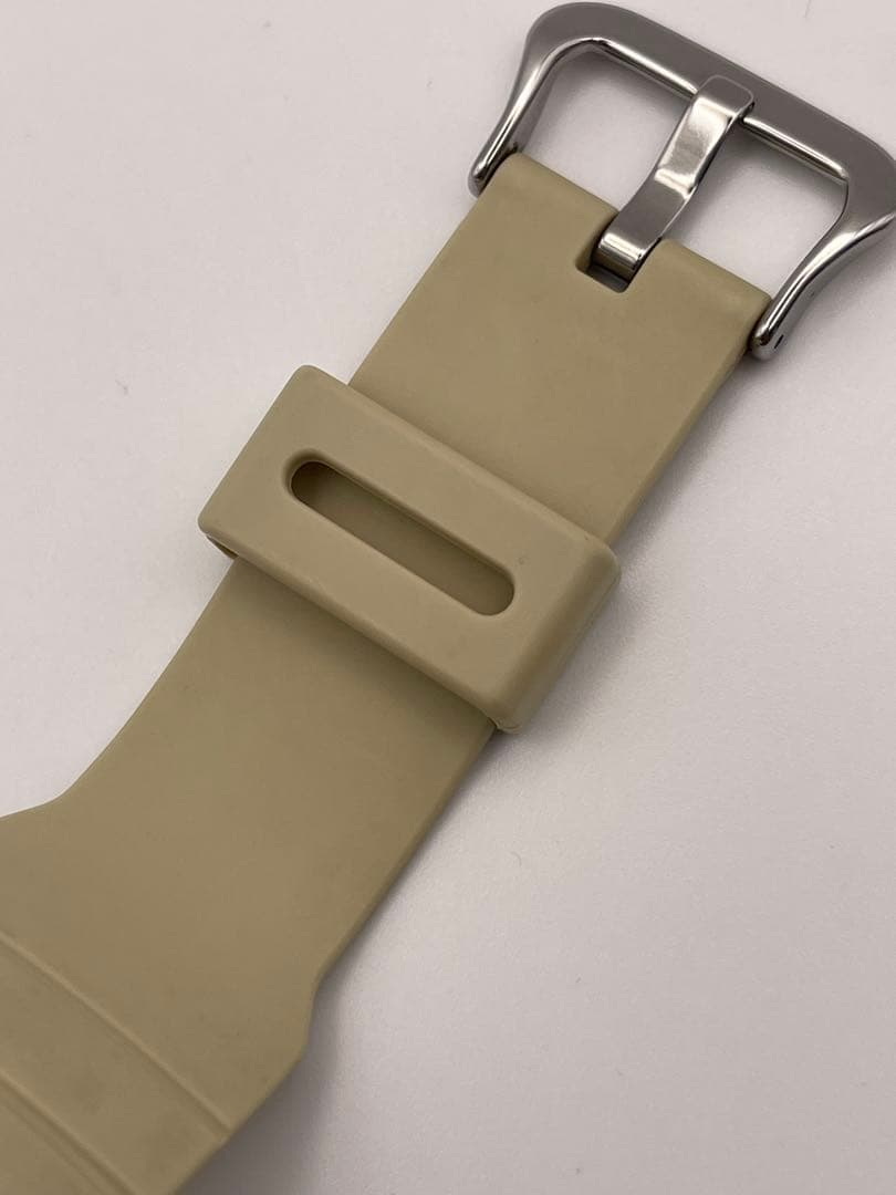 美品 CASIO G-SHOCK AWG-M510SEW-7AJF ベージュ