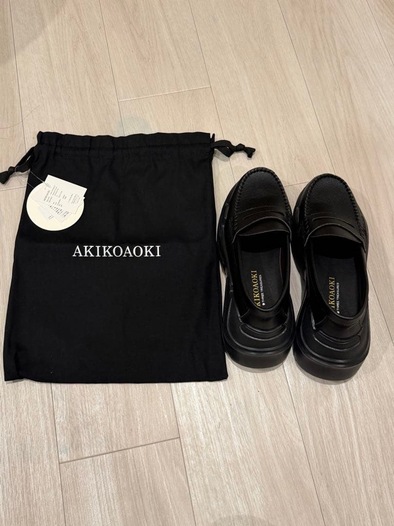 AKIKOAOKI Regulated Gravity ローファー