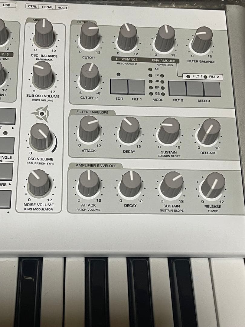 access virus TI2 Polar ハードケース付き送料込み