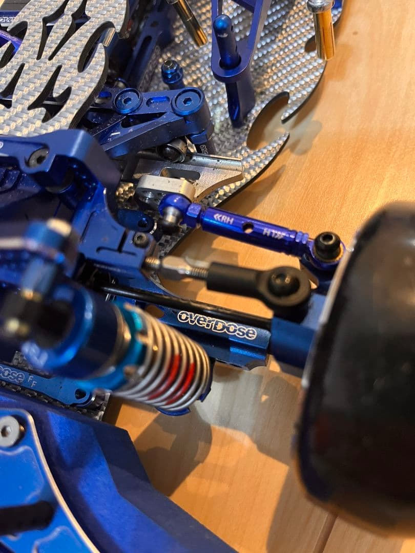 ぬん　Overdose ホビーラジコン カーボンシャーシ