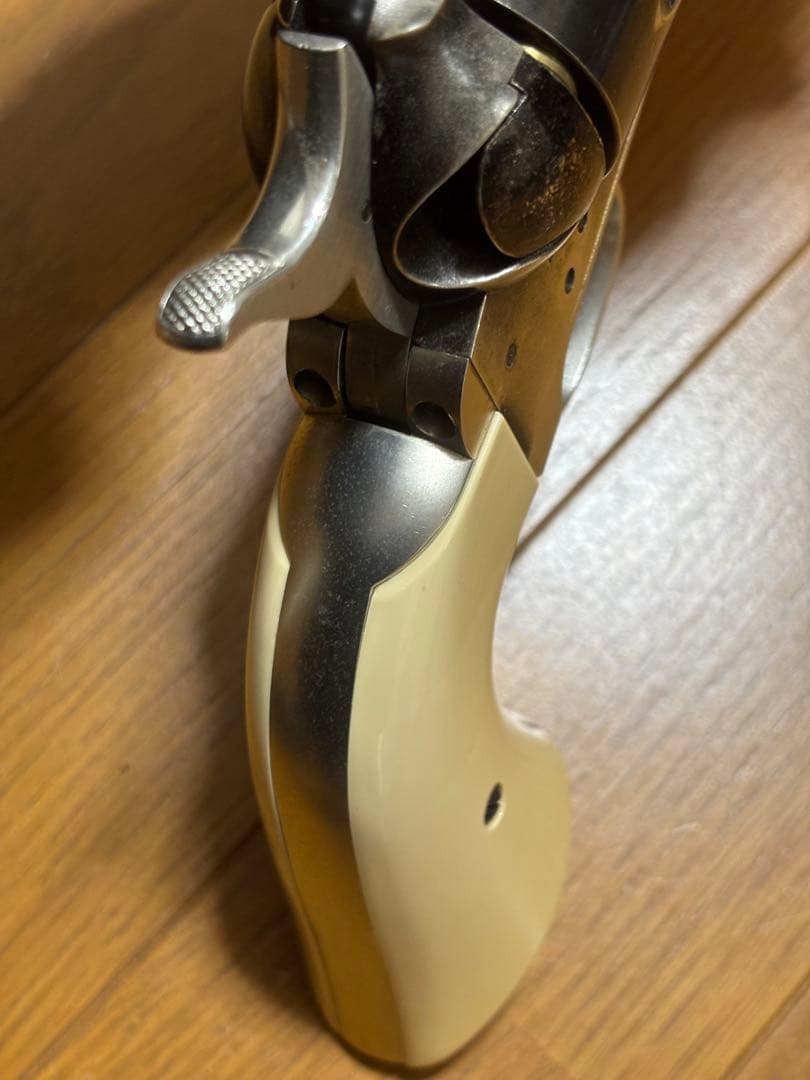 マルシン工業 6mmガス　コルトSAA.45 ピースメーカー　ビンテージ仕様？