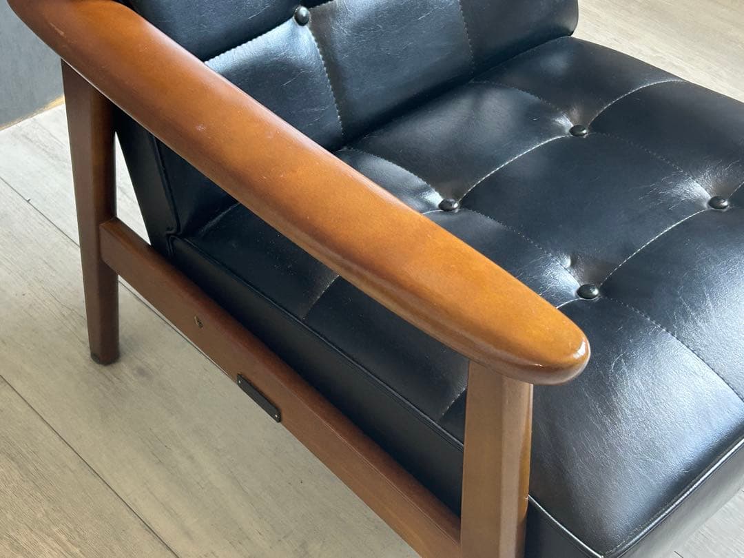 カリモク60 オールドカリモク　Kチェア　アームチェア　アームソファ　RN