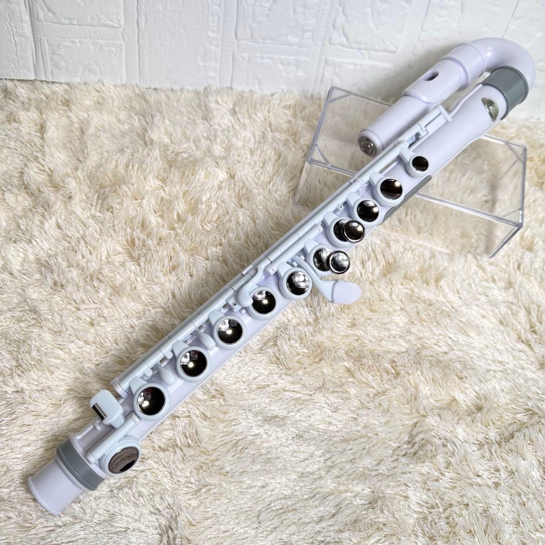 美品 NUVO プラスチック製フルートStudent J Flute 管楽器