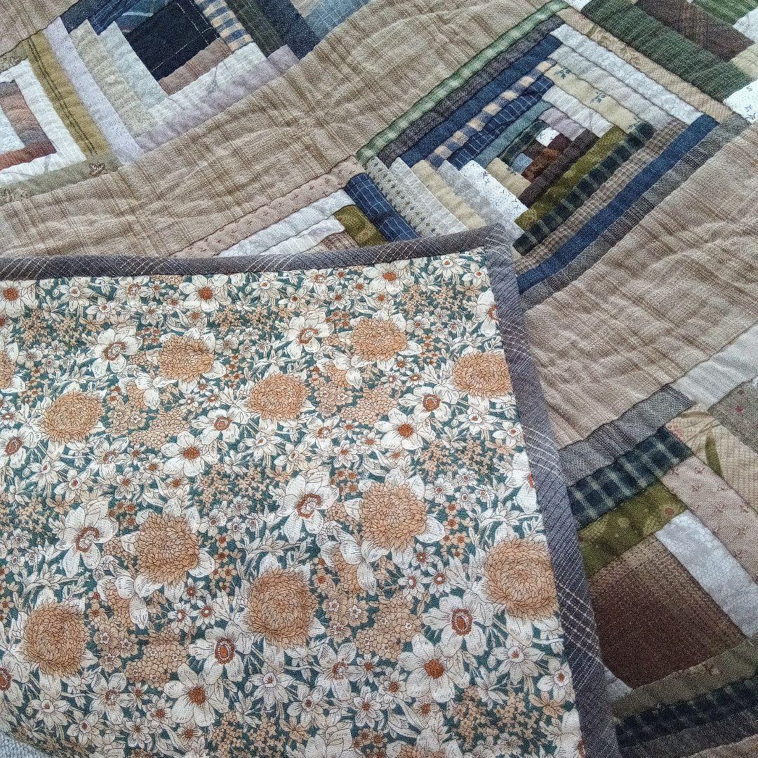 ログキャビンのパッチワークキルト(大)