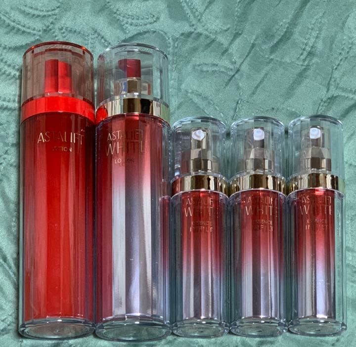 【全新品未使用品】アスタリフトローション&ホワイトエッセンス インフィルトセット