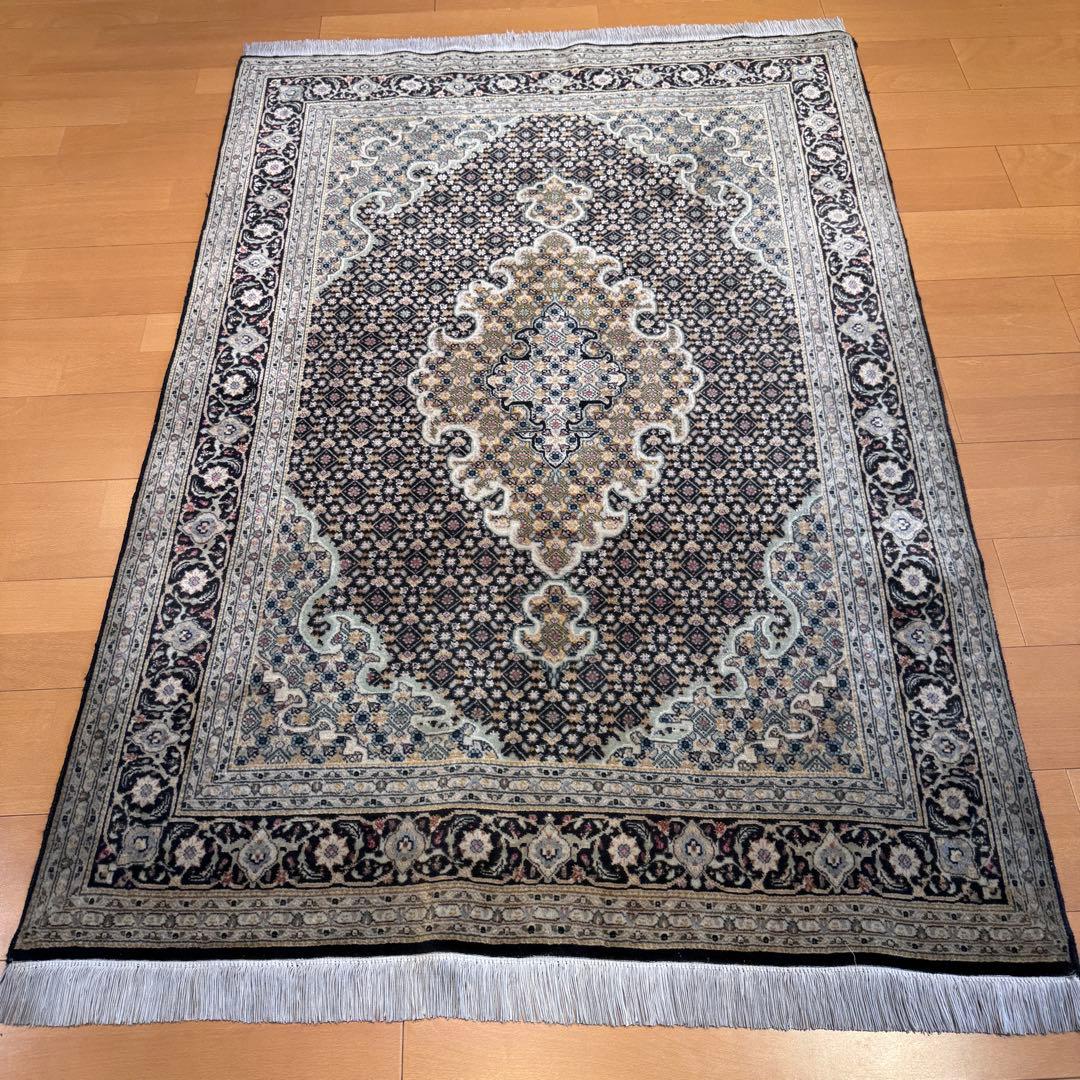ペルシャ絨毯 アンティーク・タブリーズ製 105×150cm
