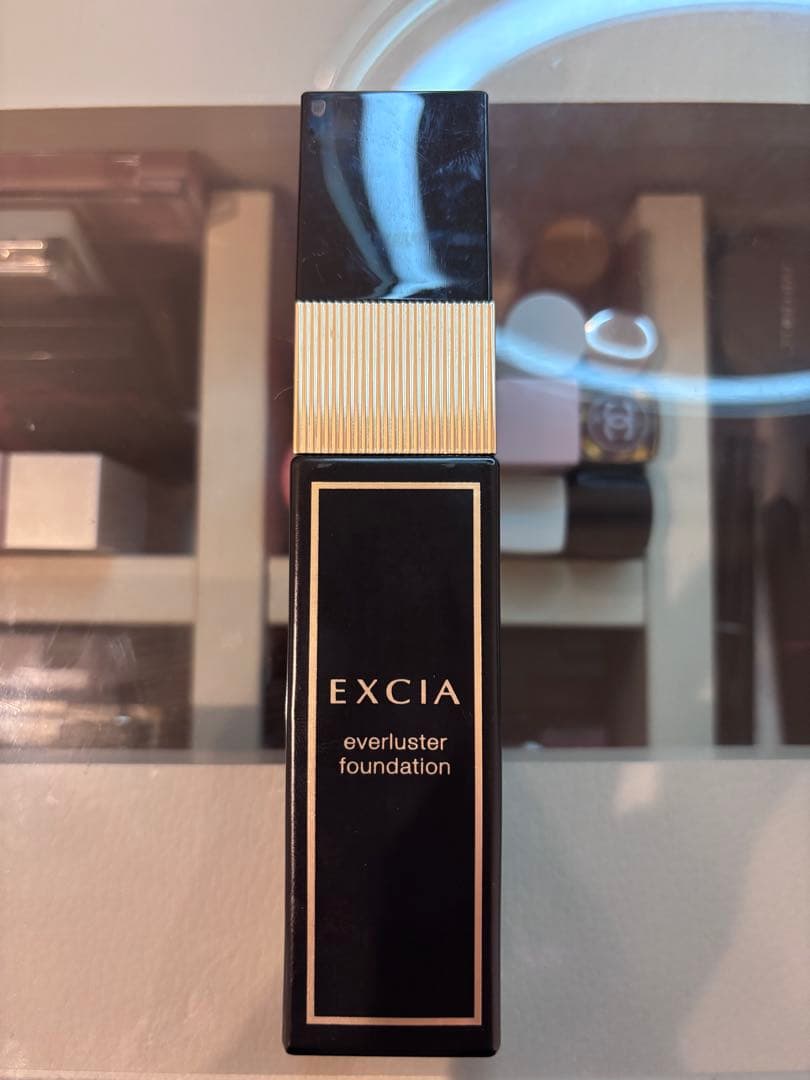 アルビオン　エクシア　エバーラスター　ファンデーション　NA211