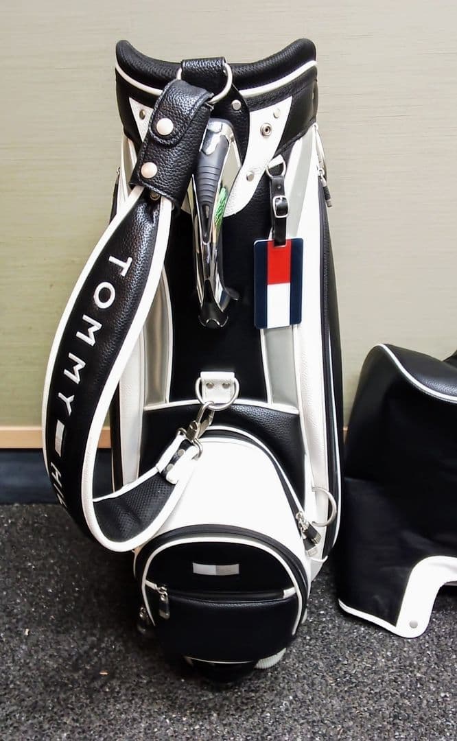   キャディバッグ FACE ブラック・ホワイト