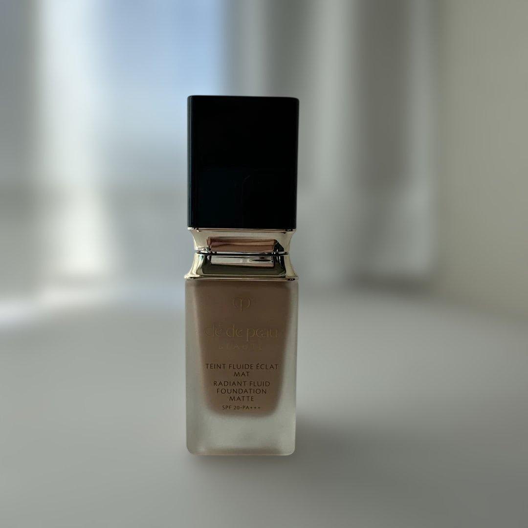 クレ・ド・ポー　ボーテ　タンフリュイドエクラ　マット　リキッドファンデーション