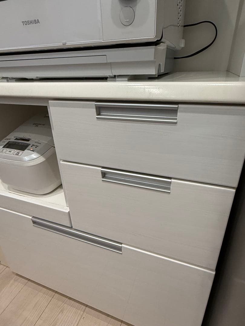 【8月8日まで】ニトリ製キッチンボード.食器棚.幅80