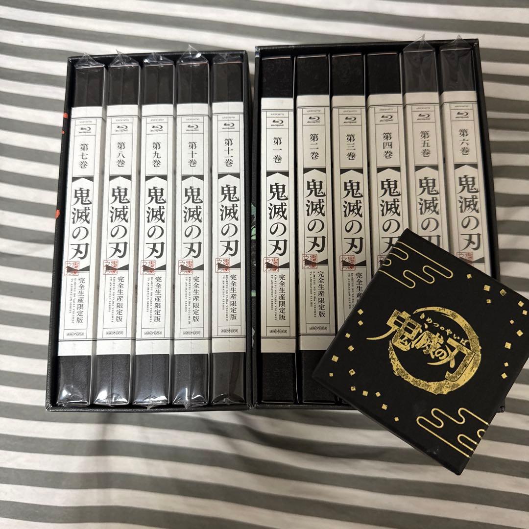 まめ　鬼滅の刃　Blu-ray全巻　花札ケース