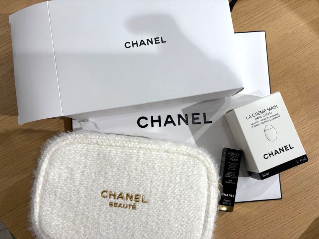 【未使用】CHANEL シャネル エッセンシャル ケア セット 2024